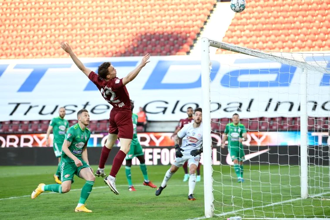 
    CFR Cluj a fost învinsă acasă de SepsiFOTO: Sportpictures.eu  