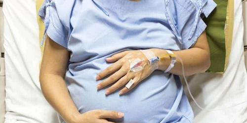 femei gravide maternitatea bucur coronavirus jpeg