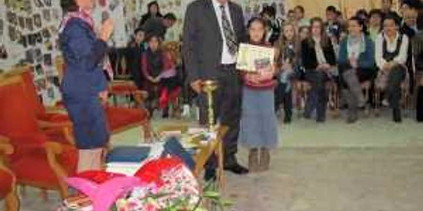 Catinca Bondoc (9 ani)  câştigat premiul al treilea foto: Mădălin Sofronie