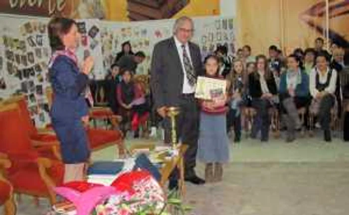 Catinca Bondoc (9 ani) câştigat premiul al treilea foto: Mădălin Sofronie