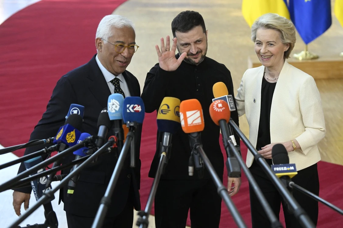 Antonio Costa, Volodimir Zelenski, Ursula von der Leyen. FOTO: Profimedia