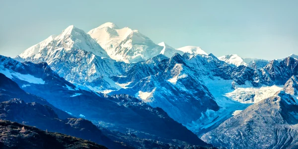 alaska-shutterstock_692342791