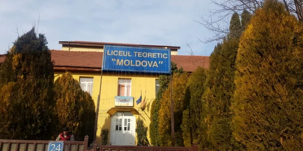 liceul moldova targu frumos