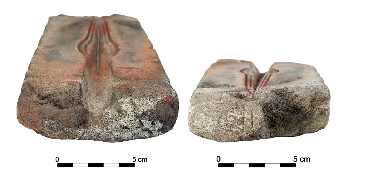Matrița din Epoca Bronzului descoperită în Cehia (© M. Salaš et al. (2025); CC BY 4.0)