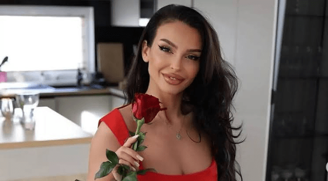 Francisca și TJ Miles pregătesc petrecerea anului. De ce nu au apucat încă să plece în vacanță cu fiica lor
