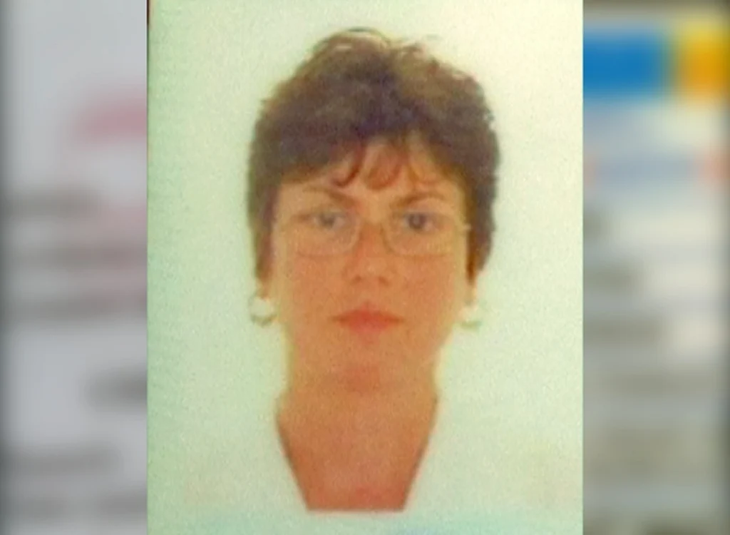 Femeia era disperată că nu îi poate asigura fiicei ei tratamentul medicamentos necesar. Foto: Adevărul