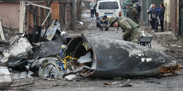 Razboi Ucraina Kiev bombardament distrugeri refugiati 24 25 februarie 2022 FOTO EPA-EFE