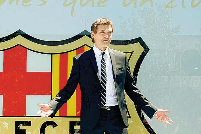 
    Tito Vilanova a fost  nevoit să se retragă  de pe banca Bacelonei  în iulie 2013 (Foto: Reuters)  