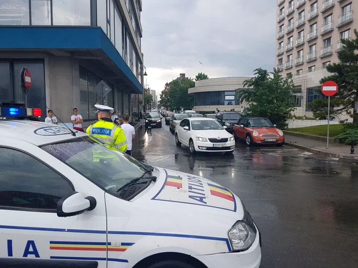 Trafic rutier inchis Constanta FOTO Călin Gavrilaş