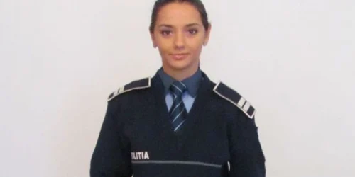 Poliţista desfăşoară activităţi de prevenire în şcoli