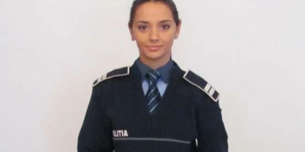 Poliţista desfăşoară activităţi de prevenire în şcoli