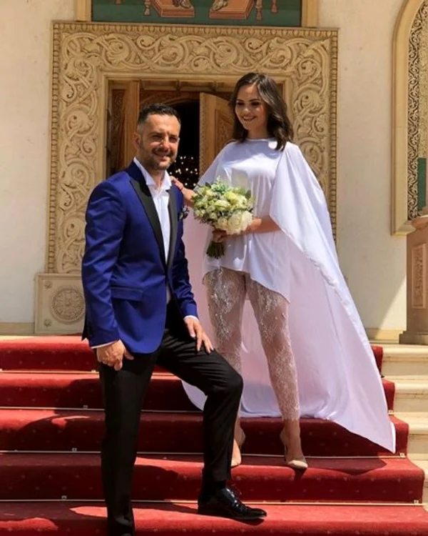 Mădălin Ionescu și Cristina Șișcanu, în ziua în care și-au reînnoit jurămintele de nuntă