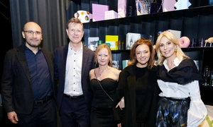 Lucie Portman cu batlan si turcan jpeg