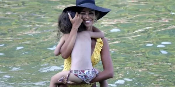 Madalina Ghenea Foto