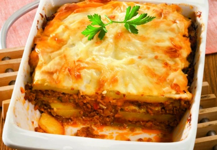 
    Un preparat satios, care nu are cum sa nu-ti placa, mai ales ca nici nu se prepara greuclickpoftabuna.ro  