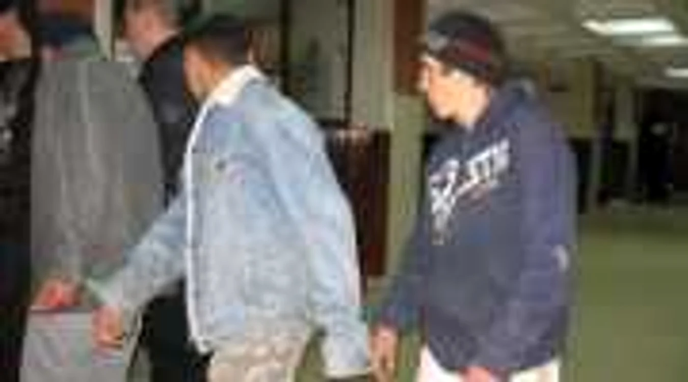 Iaşi: Minorul care ar fi pus la cale corecţia fatală dată unchiului s-a plâns că era bătut de acesta