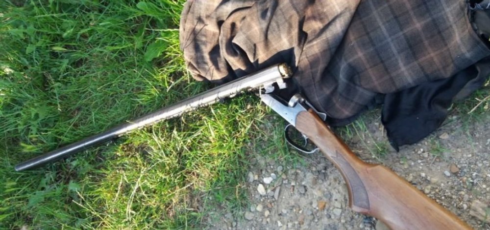 Bărbat împușcat mortal cu o armă de vânătoare la o petrecere, în județul Satu Mare