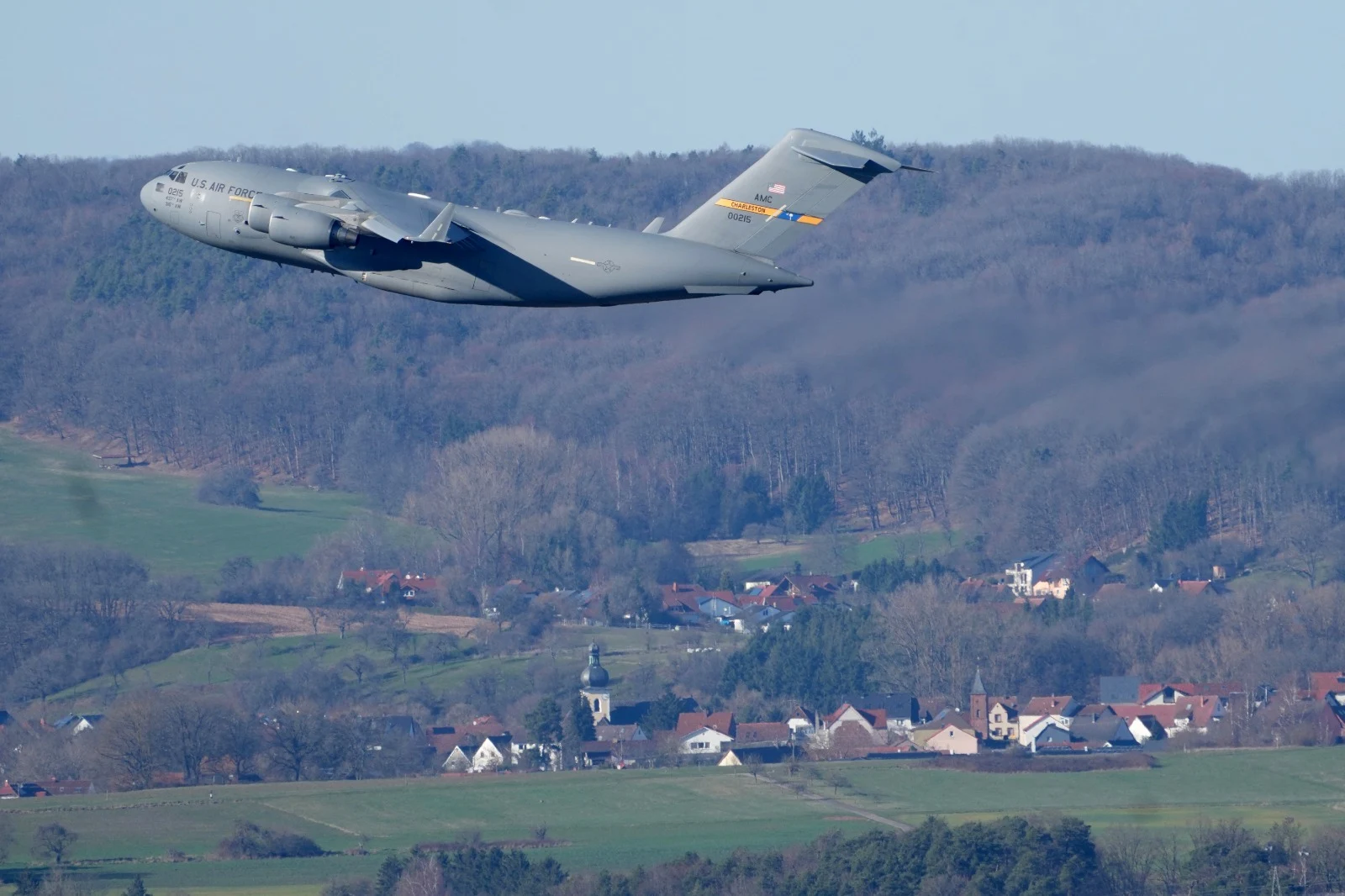 Avioane militare americane, trimise în Europa pentru pacea cu Iranul. Teheranul neagă existența unui acord