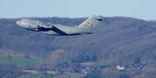 avioane americane de transport C-17 FOTO AFP