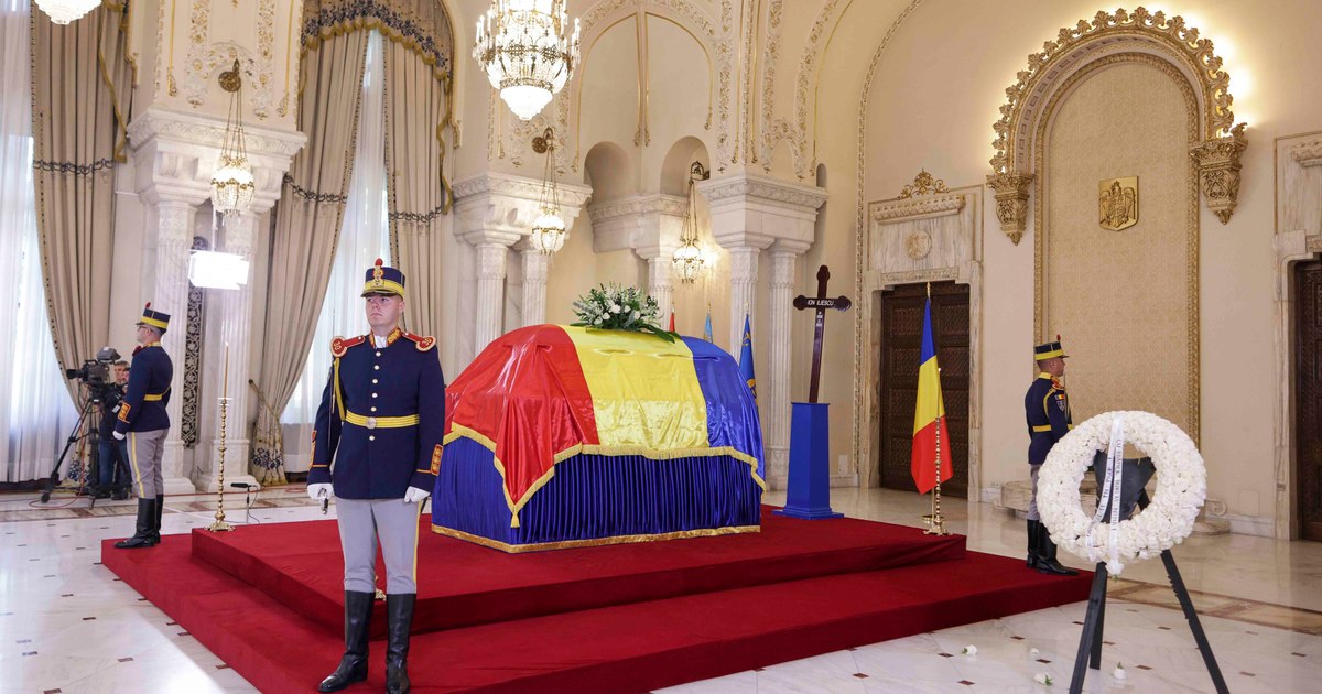 Mesajul Ninei Iliescu la sicriul fostului președinte
