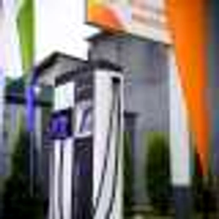 Rompetrol - statie incarcare masini electrice