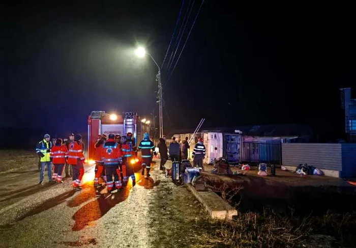 Ecipajele de intercenție au găsit mai multe persoane accidentate. FOTO ISU Iași