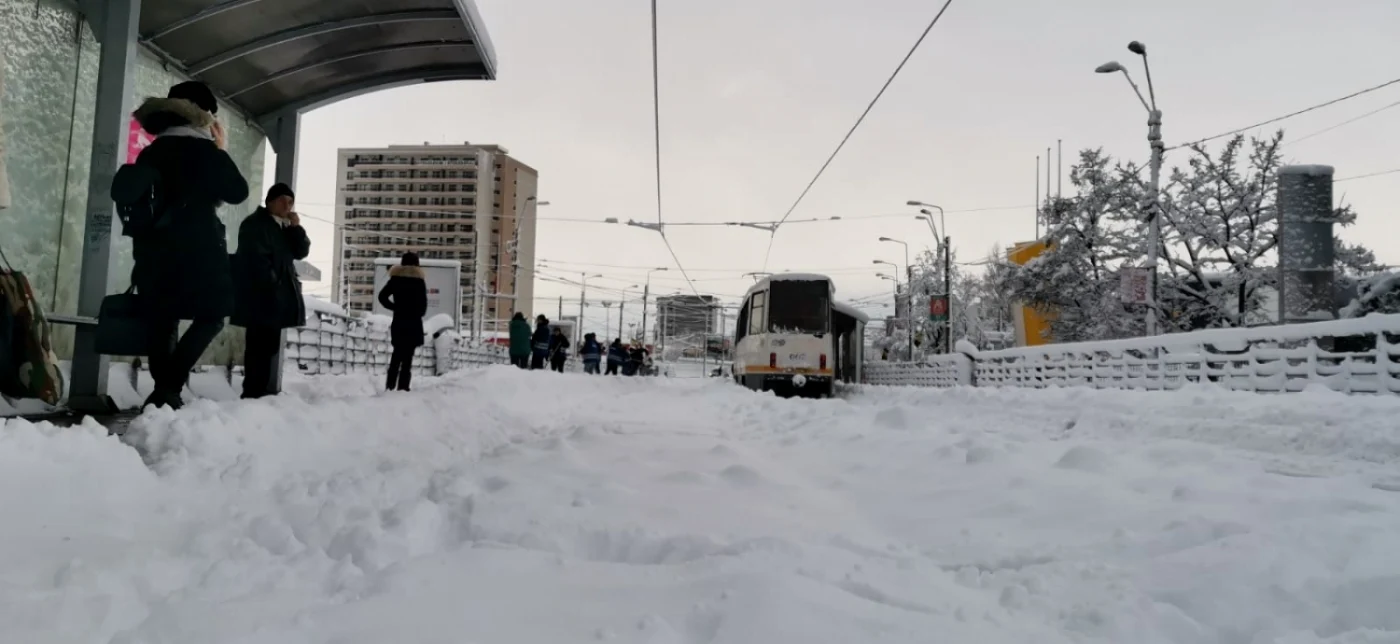 Tramvaiele sunt blocate în cartierul Rahova.