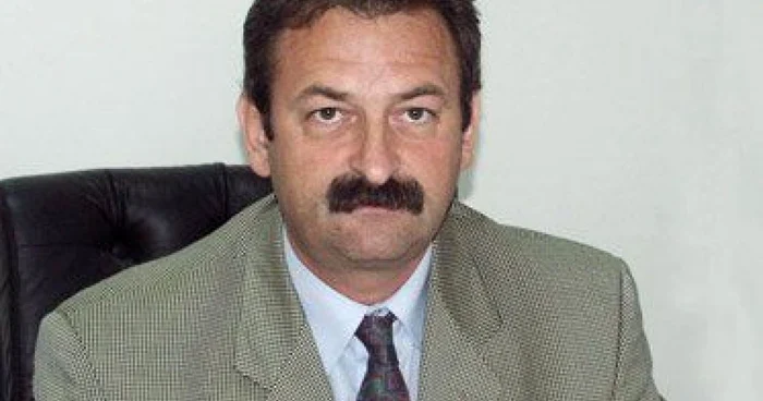 Vasile Kraila este unul din aleşii declaraţi incompatibili Foto. mytex.ro
