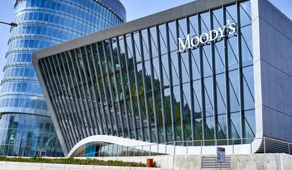 Moodys-shutterstock_1752660092