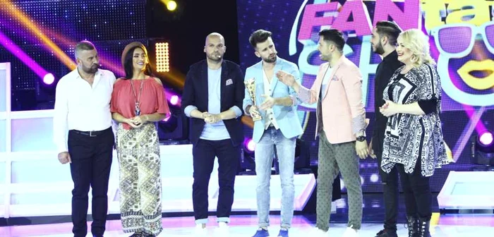 Sâmbătă, 17 iunie, începe al doilea sezon „FANtastic Show“, primii concurenţi fiind membri familiei de la Clejani FOTO Antena 1
