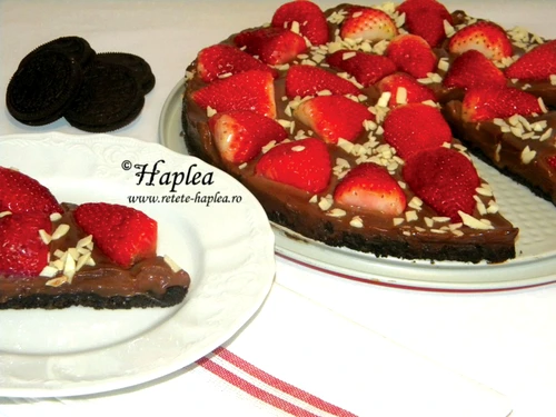 tarta cu oreo fara coacere poza final jpeg