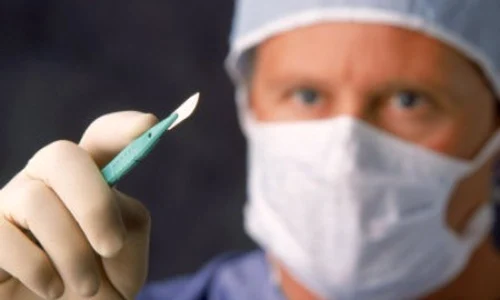 scalpel e1295295943279 jpeg