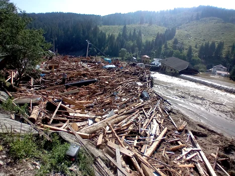 inundatii neamţ 2 foto cj neamt jpg
