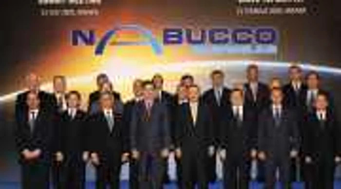 Nabucco, un proiect puternic susținut de americani, pare că își pierde susținerea politică în UE.
