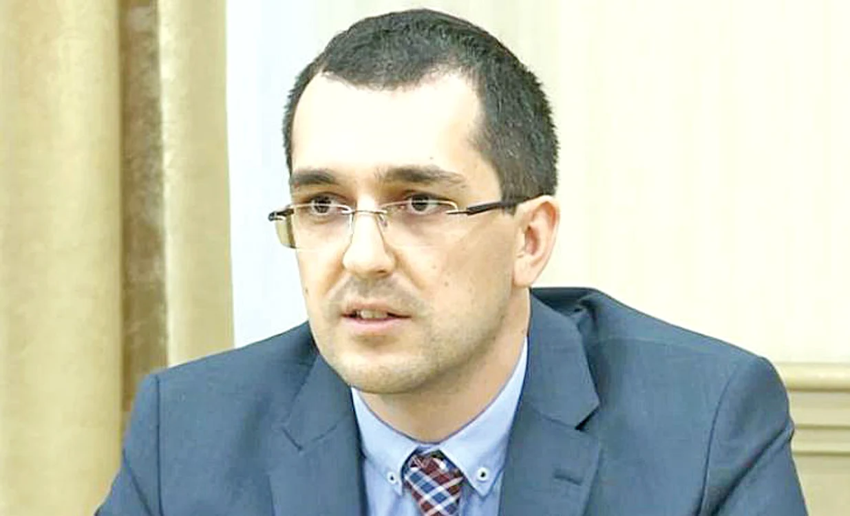 Ministrul Sănătăţii, Vlad Voiculescu