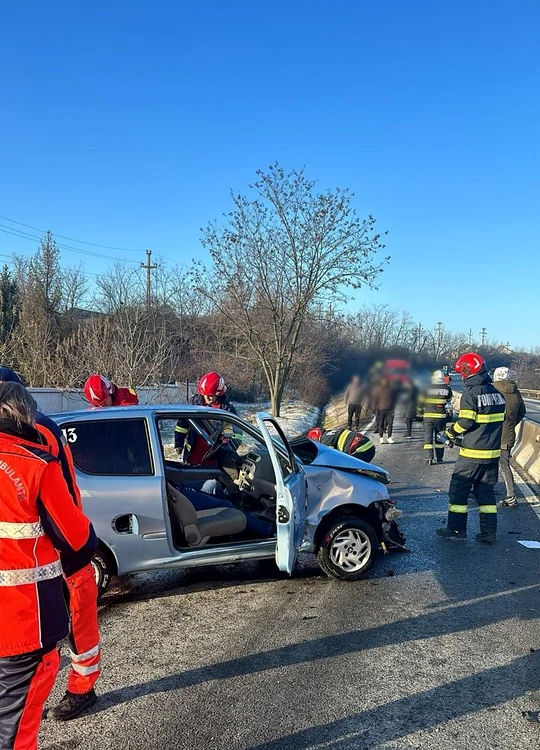 Șoferul se afla singur în mașină FOTO: martor