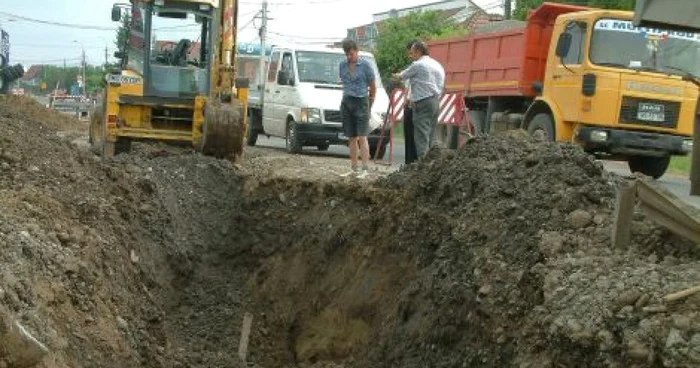 Târgu Mureş:Judeţul va beneficia de 90 de milioane de euro, proiect de reabilitare a reţelelor de apă şi canalizare