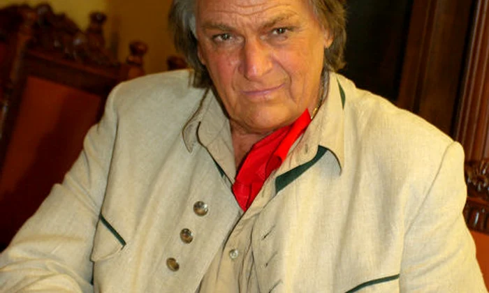 1 florin piersic jpg jpeg