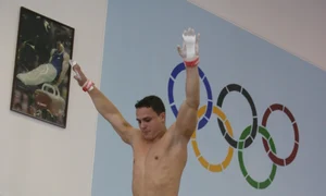 Nu uitaţi s aduceţi banii! jpeg