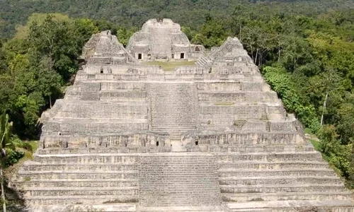 mormant rege mayas belize (2) jpg