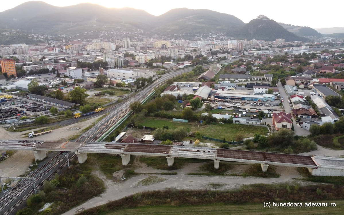 Noul pasaj din Deva, în șantier de peste patru ani. Foto: Daniel Guță. ADEVĂRUL