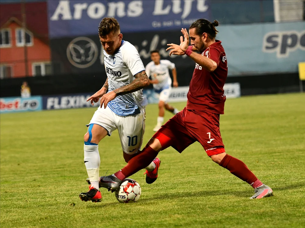 
    Universitatea Craiova și CFR Cluj n-au voie să facă egal în această searăFoto: sportpictures.eu  