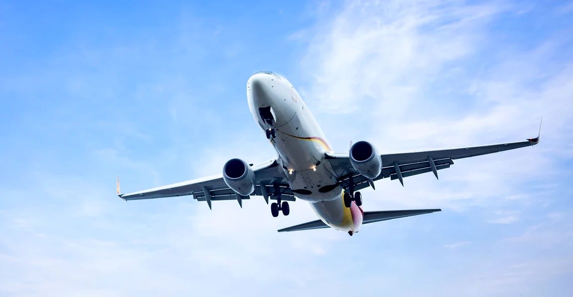 Compania turcească Corendon Airline va introduce zone fără copii pe una din rutele sale FOTO Freepik