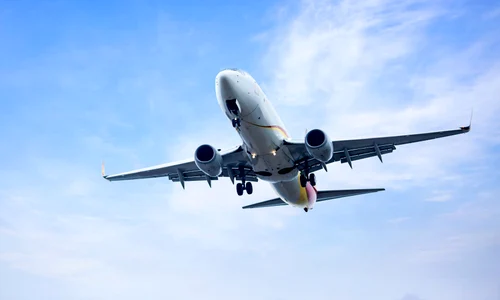 avion freepik jpg