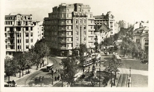 Piața Rosetti din București, în perioada interbelică © iMAGO Romaniae)