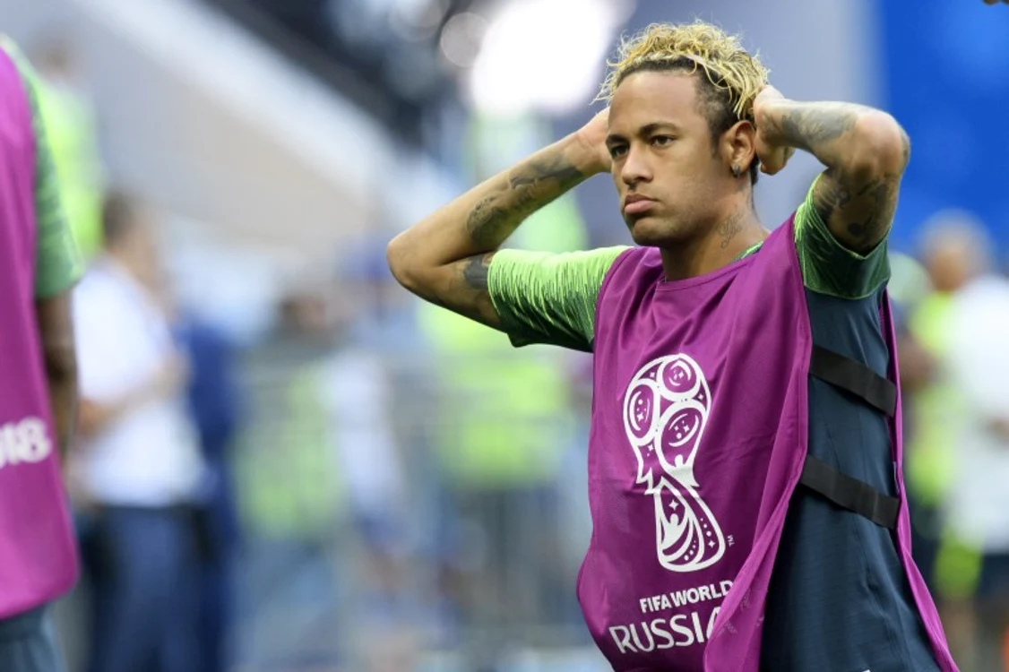 
    Neymar s-a vopsit blondFoto: EPA  