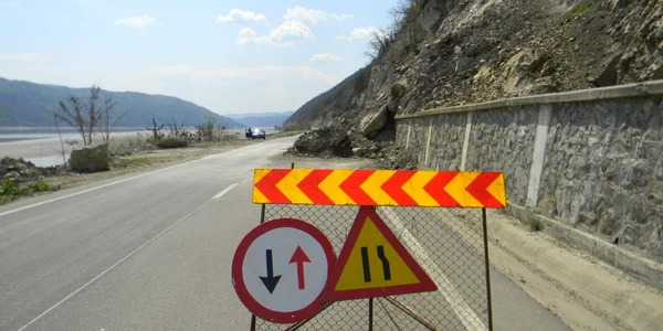 se circula greu pe clisura dn 57 moldova noua - orsova