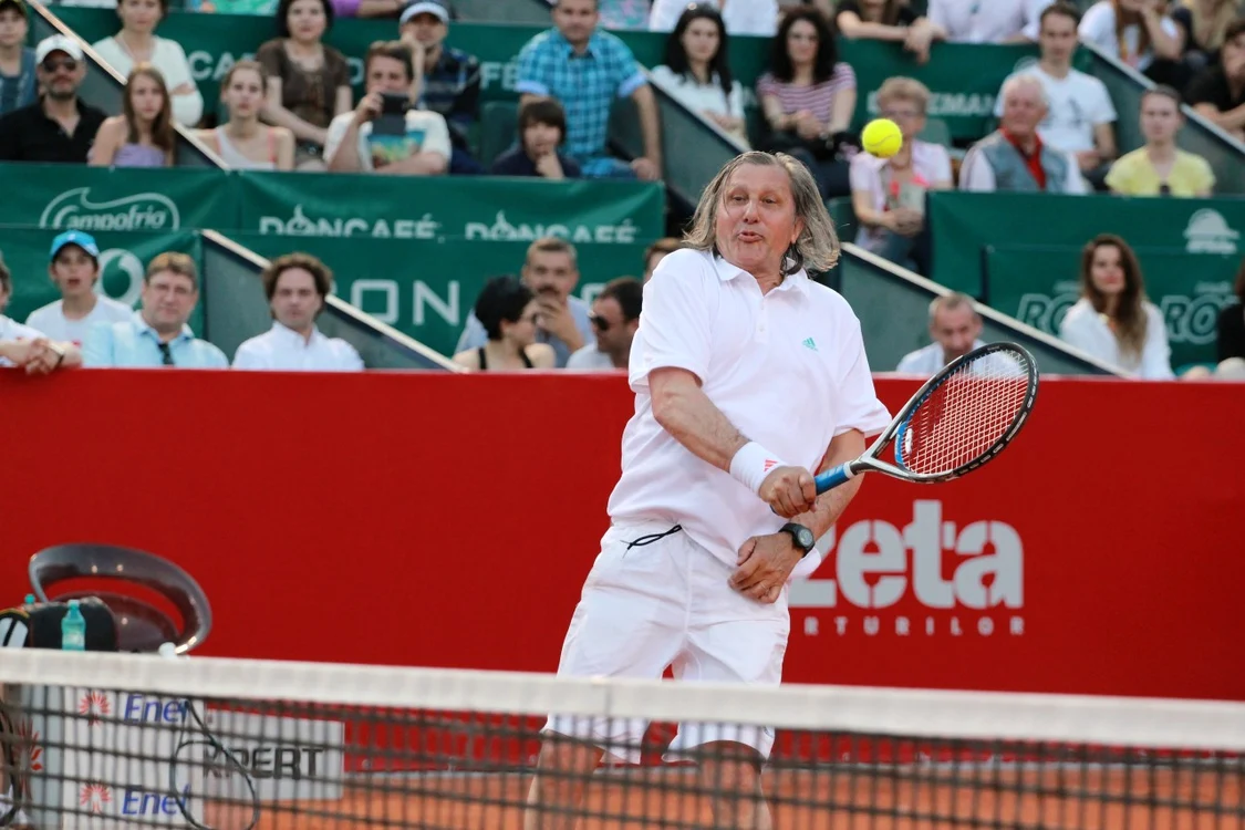 Ilie Năstase făcea spectacol în timpul meciurilor de tenis (Foto: Marian Burlacu)