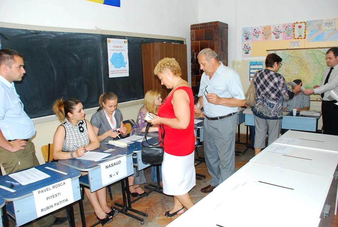 Emil Boc este de părere că guvernanţii nu doresc alegeri corecte