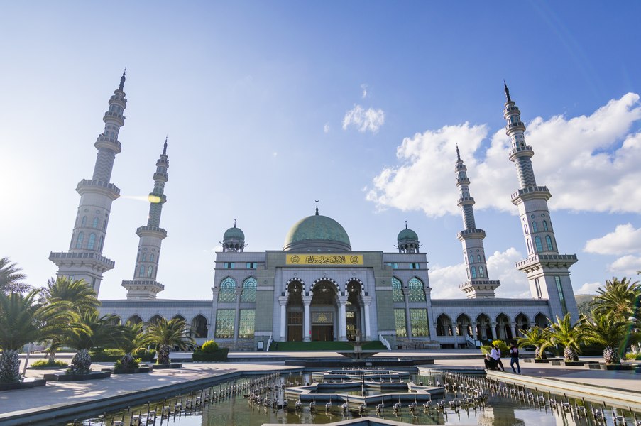 Marea Moschee din Shadian, ultima moschee majoră în stil arab din China, și-a pierdut cupolele FOTO
